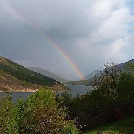 Zavojsko Jezero - Vila Jezero Pirot Zewnętrze zdjęcie